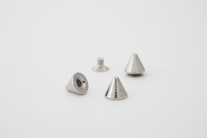 size 7 spike cone product