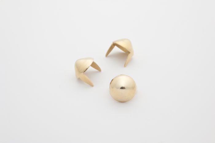 stud cone small brass product hero