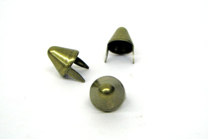 stud cones tall English77 antique brass product hero
