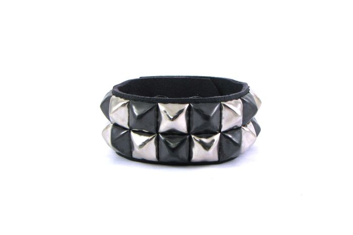 Wristband with Black v-Leather - 2 row (checkered silver/black)