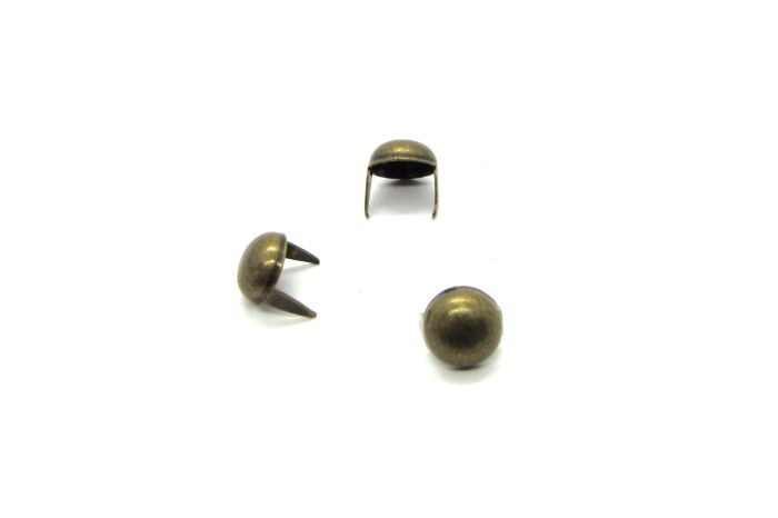 stud domes medium antique brass product hero
