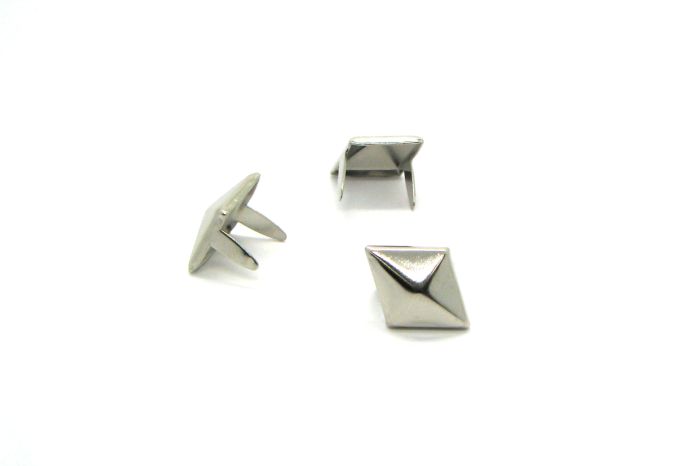 stud diamond silver hero