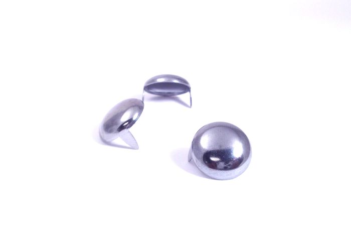 stud domes large chrome product hero