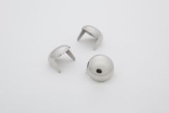 stud dome large silver product hero